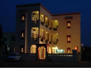 Hotel Desert Winds Bikaner Buitenkant foto